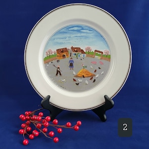 Vintage Villeroy and Boch Naif Christmas Dinner Plates 10.5&quot; sold as each