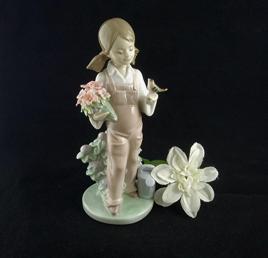 リヤドロの四季の子供コレクションより「春」5217 - Etsy 日本