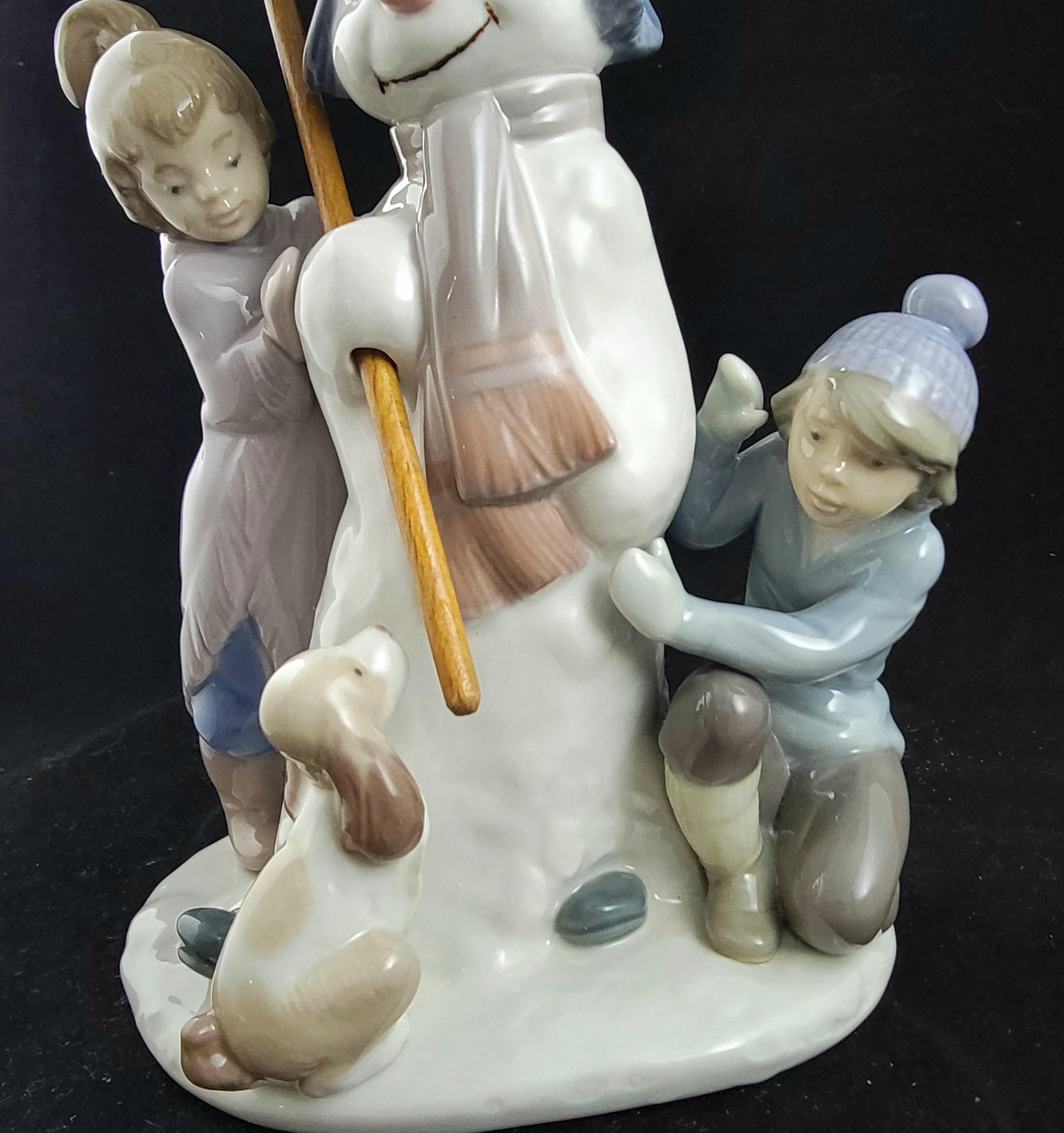 LLADRO リヤドロ \"The man\" #5713 Lladro the Snowman #5713 Fine Porcelain Figurine With