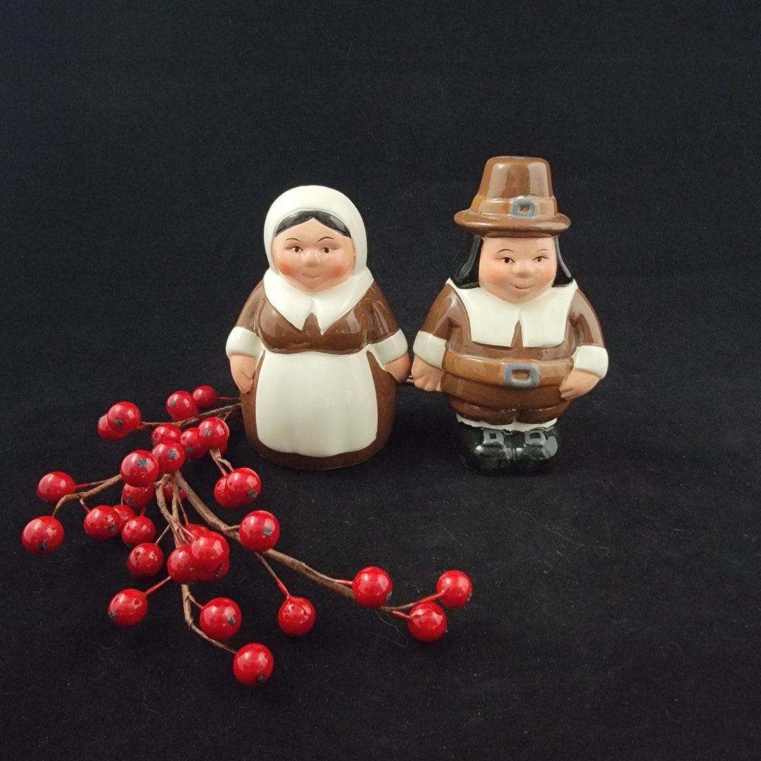 Vintage 2002 Thanksgiving Pilgrims Salt & Pepper Shakers Etsy