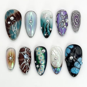 Galaxy-Inspired 3D Press-On Nails | Custom Holographic Nail Art |  Stars, Planets & Galaxies Design | Celestial Nail Set | JB656HK