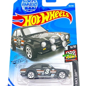Hot Wheels HW Race Day - 2019 (6/10) (102/250) - ’70 Ford Escort  RS1600