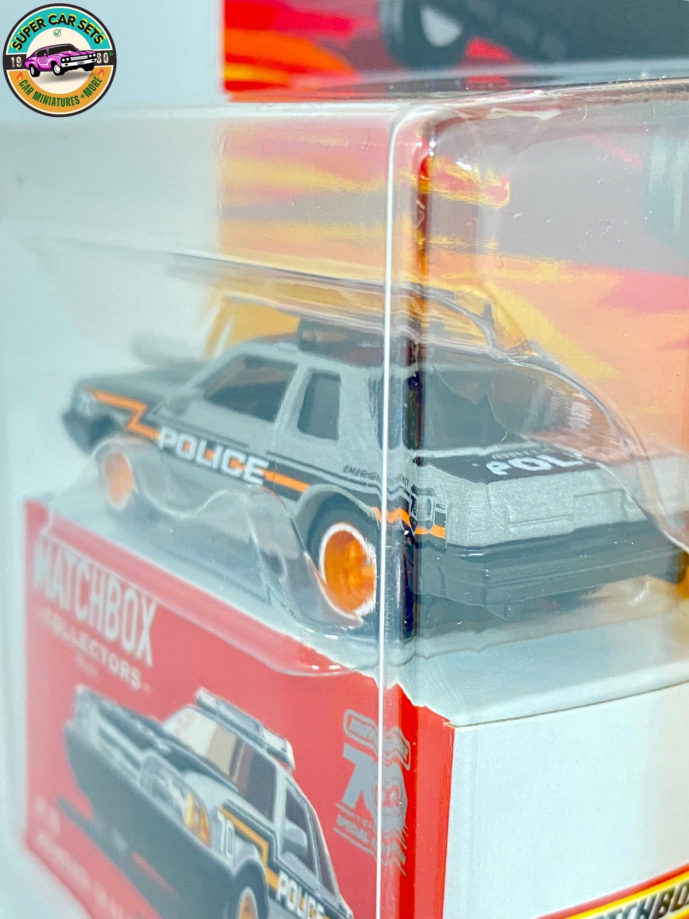 希少　海外　Matchbox Specials  ミニカー Matchbox Collectors - 70 Years Special Edition - (#10) 1993 Ford