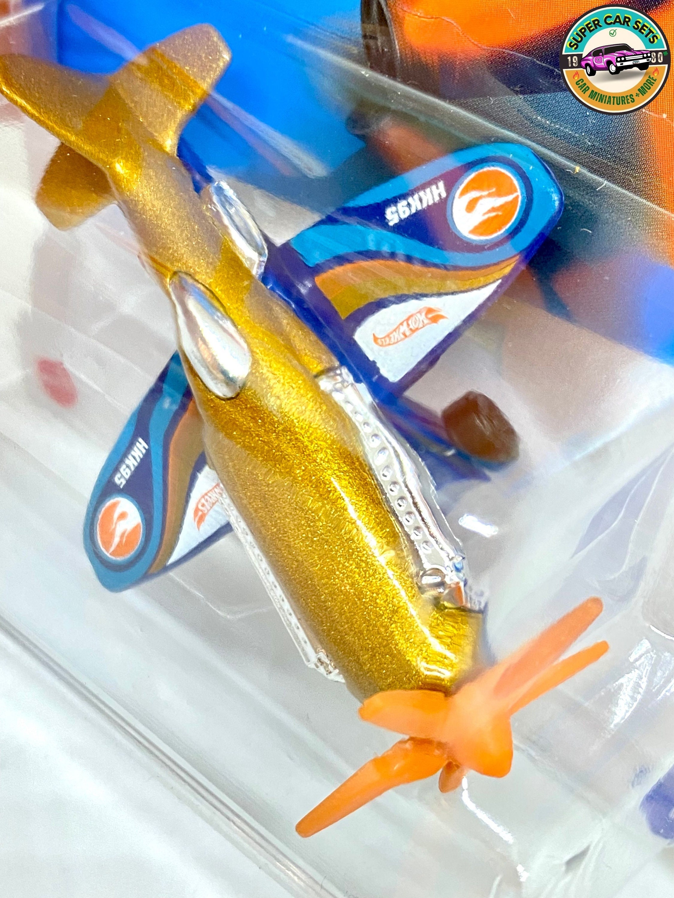 hotwheels ホットウィール　MAD PROPZ 10台セット Amazon.com: Hot Wheels Race Team Series 3/10 Mad Propz 211/250