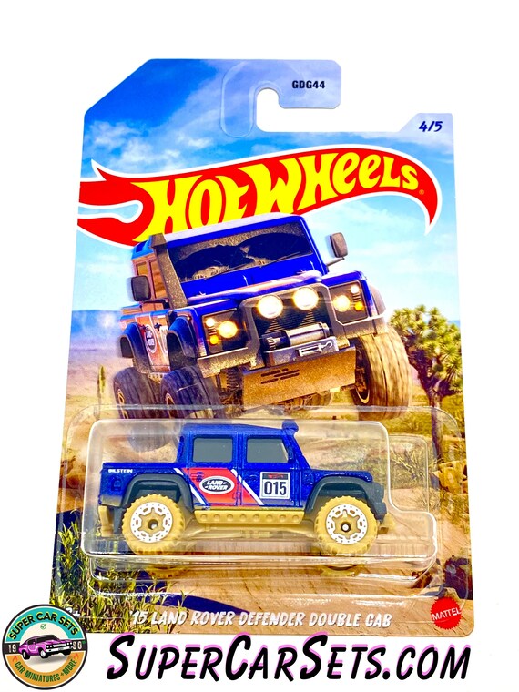 Hot wheels 15 land rover defender double cab on sale