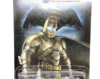 スーパーマン バットマン たんじょう アートカード 明治製菓14枚セット スーパーマン＆バットマンのテーマ付きダーツセット発売決定！さらに