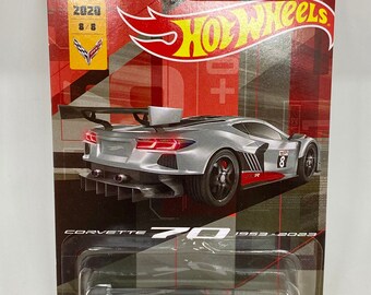ホットウィール コルベット C8.R チェイス カー　ルース品 Amazon.com: Hot Wheels Premium Car Culture Collectible Toy Car, 1
