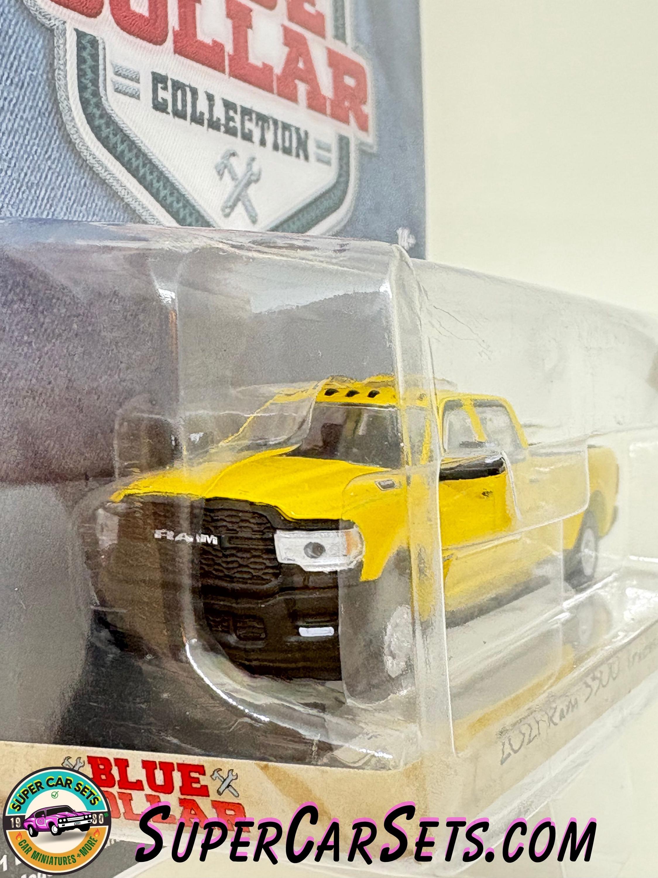 2021 RAM 3500 Tradesman - Greenlight Collectibles Blue Collar