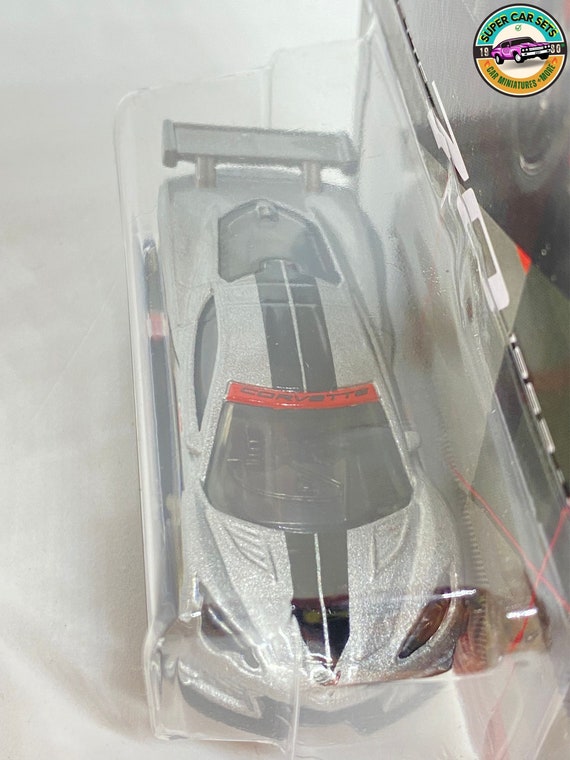 ホットウィール コルベット 70周年記念 (8/8) コルベット C8.R - Etsy 日本