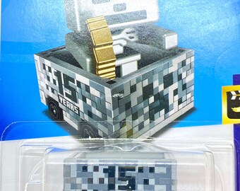 Hot Wheels Minecraft - Voiture Creeper - véhicule Minecraft - Character Cars 1/64 - Neuf