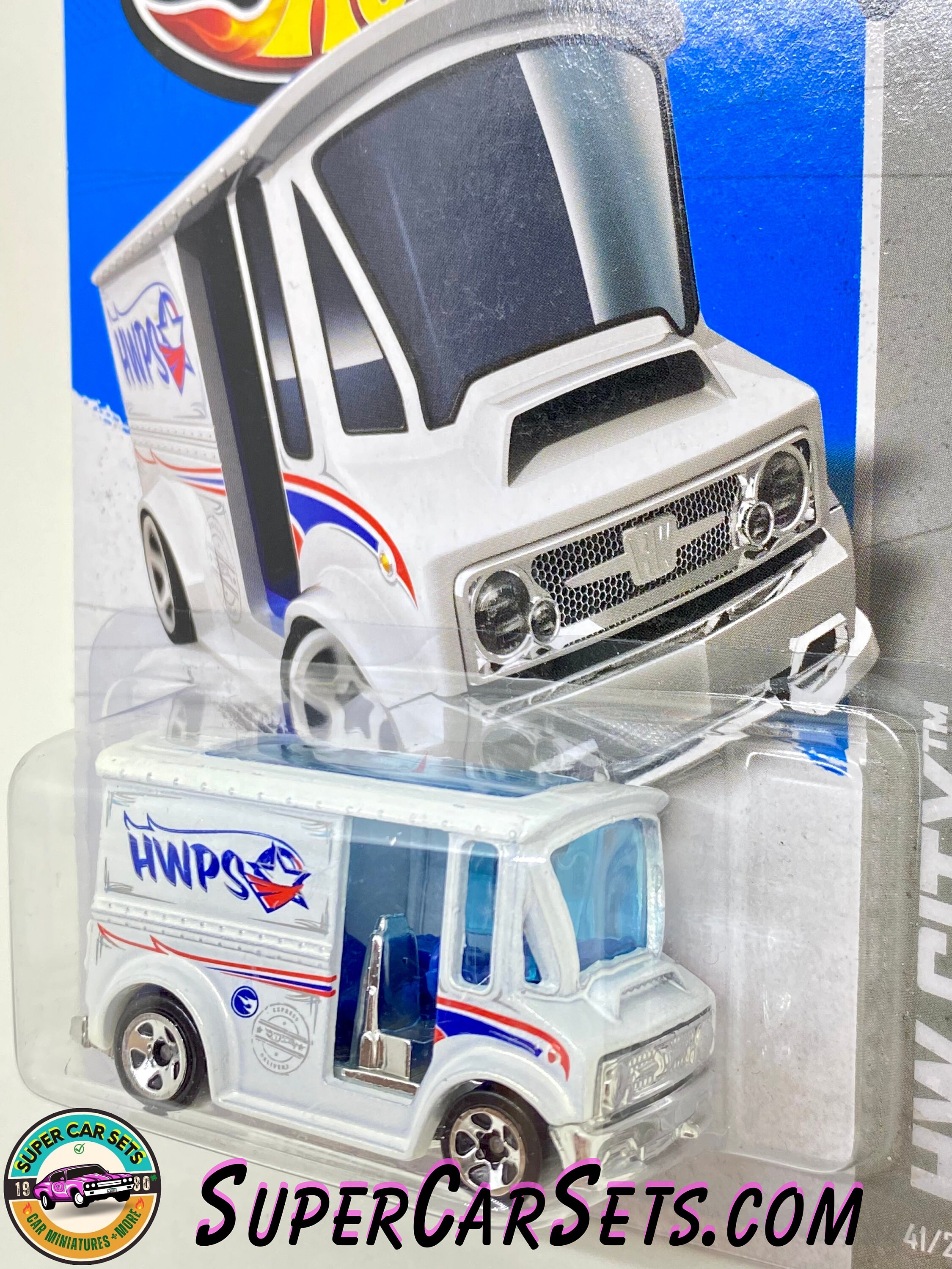 TREASURE HUNT - Bread Box (hwps) (regular Card) - Hot Wheels HW