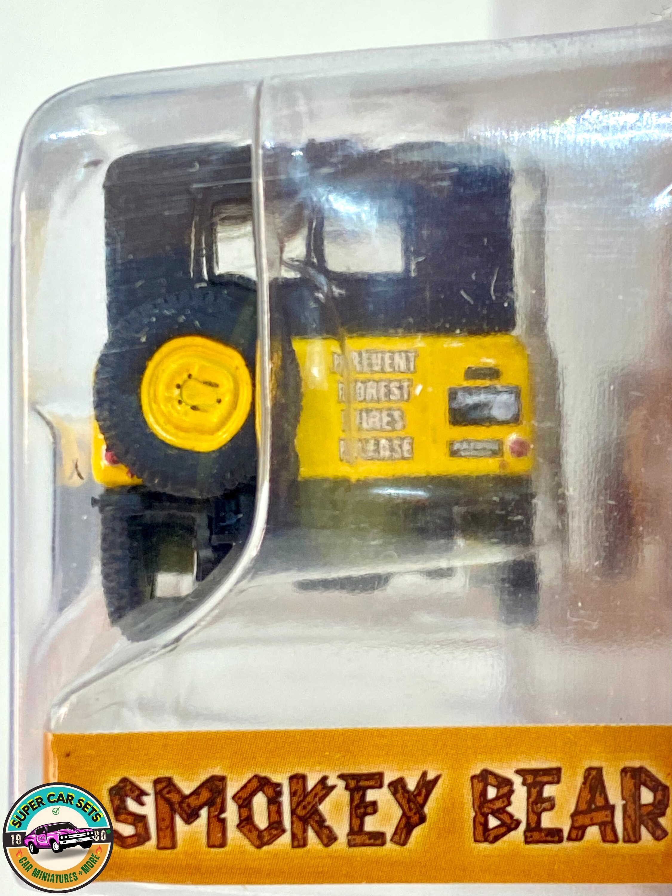 スモーキーベア シリーズ2 - グリーンライト製 1965年式 日産