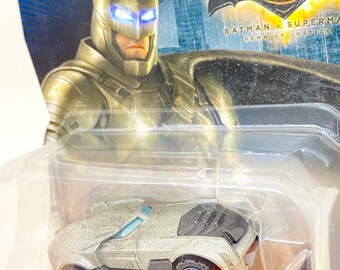 Hot Wheels DC The Armored Batman Character Car - Premium DC Superhero Toy Vehicle - View #3