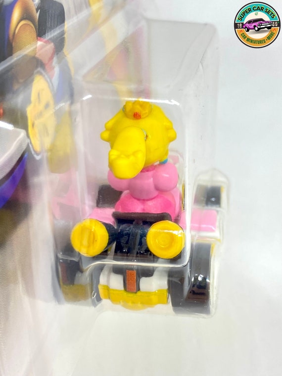 Mario kart hot wheels peach hotsell
