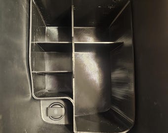 Organizador de reposabrazos para la bandeja de la consola del KIA Telluride 2020-2026 con bolsillos profundos.