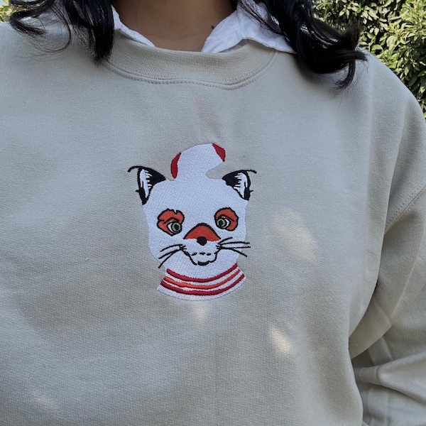 Fantastic Mr. Fox embroidered sweatshirt | Wes Anderson embroidered Sweatshirt l autumn embroidered sweatshirt l fall embroidered sweatshirt