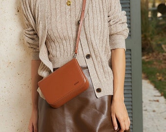 Vintage Elegant Square Bag, Genuine Leather Bag For Women, Minimalist Personalized Cowhide Bag, Gift For Her