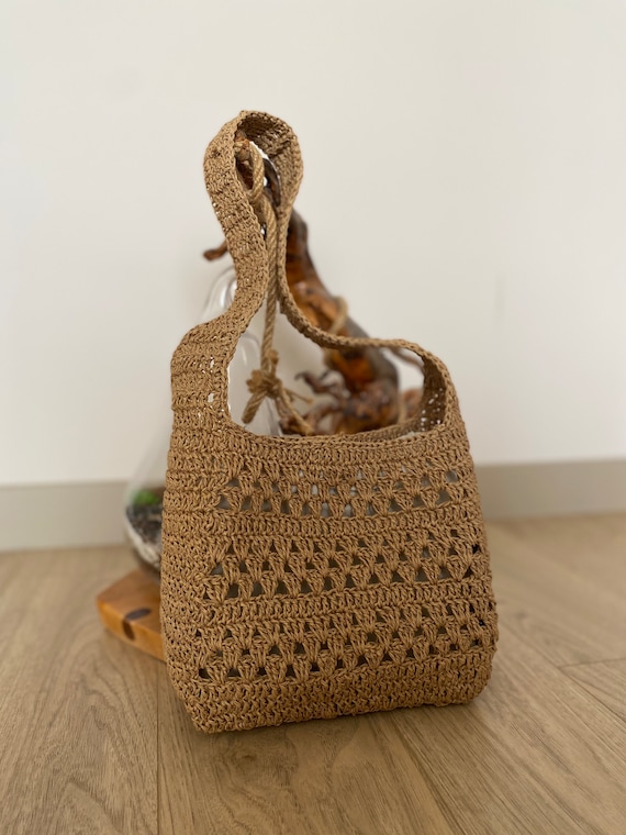 Crochet Raffia Tote Bag, Raffia Beach Bag, Summer Shopper Bag, Woven Shoulder Bag, Straw Beach Tote Bag, Handmade Gift, 2026 summer bag