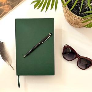 Personalisiertes Notizbuch mit Geschenkbox, grünes Leder Notizbuch, liniertes Papierbuch, A5 Notizbuch, Notizbuch mit Geschenkbox, kundenspezifisches Notizbuch
