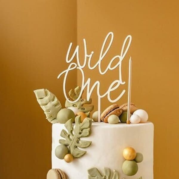 Décoration de gâteau d'anniversaire « Wild One » en bois, 1er gâteau de fête d'anniversaire, décoration de gâteau de fête Safari, décoration de gâteau animal de la jungle