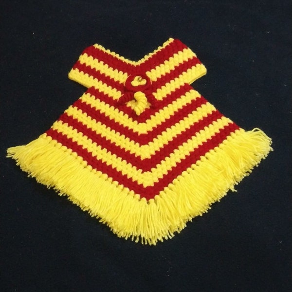 Poncho rouge et jaune fait main en laine pour enfant de 1 à 2 ans