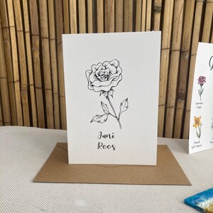 Roos Juni, Geboorte bloemen gevouwen ansichtkaart of print, in kleur of mooi minimalistisch zwart wit, inclusief enveloppe