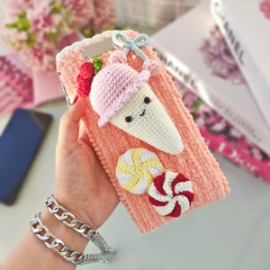 Süße Weihnachts-Handytasche, Handytasche, iPhone-Geldbörse aus Samt zum Umhängen, gehäkelte Kawaii-Tasche, gestrickte Handytasche
