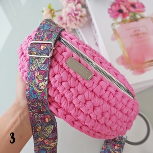 Heiße rosa gehäkelte Bananentasche für Frauen, Umhängetasche zum Umhängen, gestrickte Gürteltasche, freihändige Hüfttasche, Taillentasche