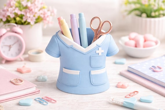 3D Printable Nurse Scrubs Pen Holder – Kawaii Medical Desk Organizer (STL File)