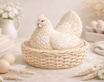 Hen on Nest STL – Realistic Detailed Farmhouse Chicken Sculpture – 3D Printable Centerpiece