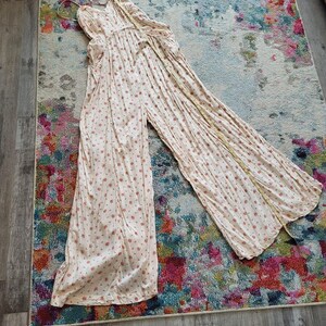 Free People Boho Cottagecore weites Bein Neckholder Pullover Strampler Floral XS Bild 10