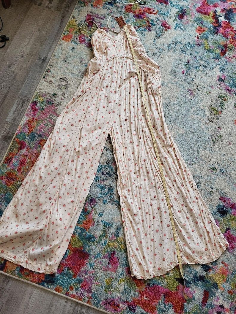Free People Boho Cottagecore weites Bein Neckholder Pullover Strampler Floral XS Bild 4
