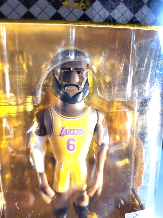 funko gold lebron james