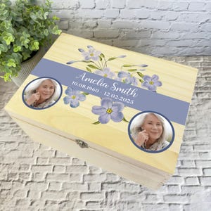 Flores de acuarela azul Foto Memorial Caja de recuerdos de memoria de madera personalizada - Caja de almacenamiento de memoria - Cajas de memoria de madera conmemorativas