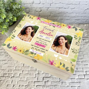 Friend Memorial Flower Photo Almacenamiento personalizado Caja de recuerdos de memoria de madera - Caja de almacenamiento de memoria - Cajas de memoria de madera conmemorativas