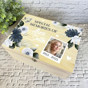Recuerdos especiales Flor Foto Memorial Caja de recuerdos de memoria de madera personalizada - Caja de almacenamiento de memoria - Cajas de memoria de madera conmemorativas
