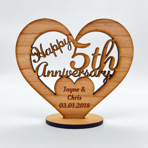 Happy 5th Wedding Anniversary Heart Engraved Keepsake Personalised Gift