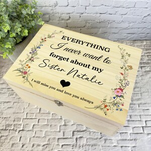 Sister Memories Miss You Vintage Memorial Caja de recuerdos de madera personalizada - Caja de almacenamiento de memoria - Cajas de memoria de madera conmemorativas