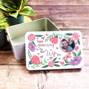 Lata de almacenamiento personalizada para regalo de aniversario con foto de mariposa morada de Best Wife Ever