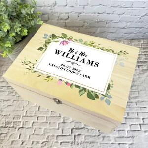 Hojas verdes Floral Día de la boda Almacenamiento personalizado Caja de recuerdos de memoria de madera - Caja de almacenamiento de memoria - Cajas de recuerdos de madera de boda