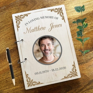 Dans l'amoureux de la mémoire Photo de condoléances Pour les funérailles de l'amour Livre d'or | Livre de condoléances funéraires personnalisé | Livre de sympathie