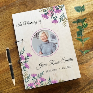 Bois violet rond photo sympathie pour les funérailles de mémoire d'amour livre d'or | Livre de condoléances funéraires personnalisé | Livre de sympathie