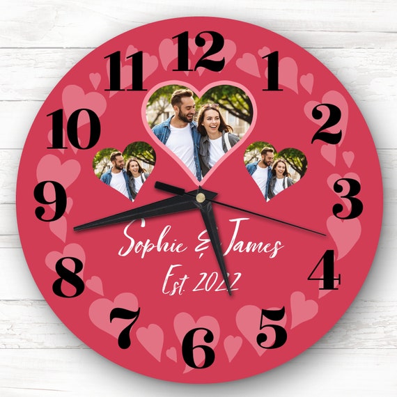 Horloge personnalisée cadeau de Saint-Valentin rouge avec photo de