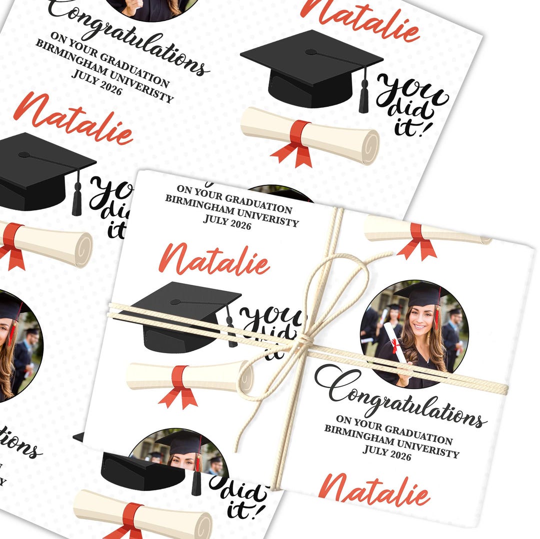 Personalised Wrapping Paper Graduation You Did It Graduation Hat Round ...