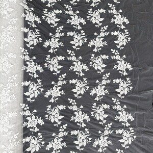Flower Lace Fabric,Embroidery Lace Fabric,Ivory Lace Fabric,Leaf Lace Fabric,Evening Dress Lace Fabric,Wedding Fabric,Sequin Lace Fabric