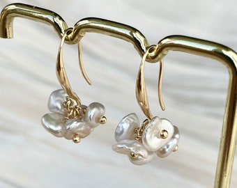 Elegant pearl cluster earrings, Freshwater baroque pearl earrings, Gold drop dangle earrings, Wedding earrings, Delicate earrings, Gift idea