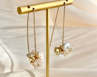 Baroque flower pearl threader earrings, Freshwater pearl earrings, Gold drop earrings, Flower cluster pearl earrings, Dangle drop earrings