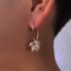 Cluster pearl drop earrings, Freshwater pearl earrings, 14k gold plated dangle earrings, Bridal wedding earrings, Gift for her Small 3.2 cm