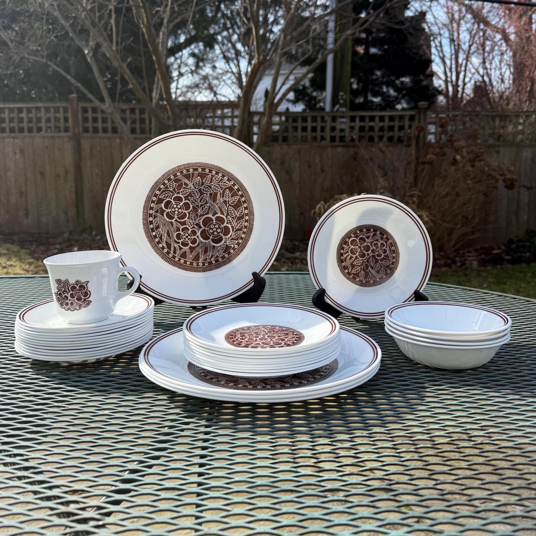 キッチン・食器 Corelle チューリップ柄 皿 陶磁器皿 10枚セット コレール