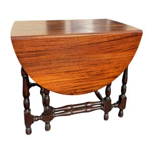 Antique Elite Furniture Co Mahogany Gate Leg Drop Leaf Expandable Table